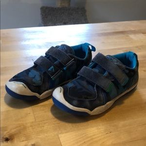 Plae Kids Blue Camo Ty Shoes - Size 12